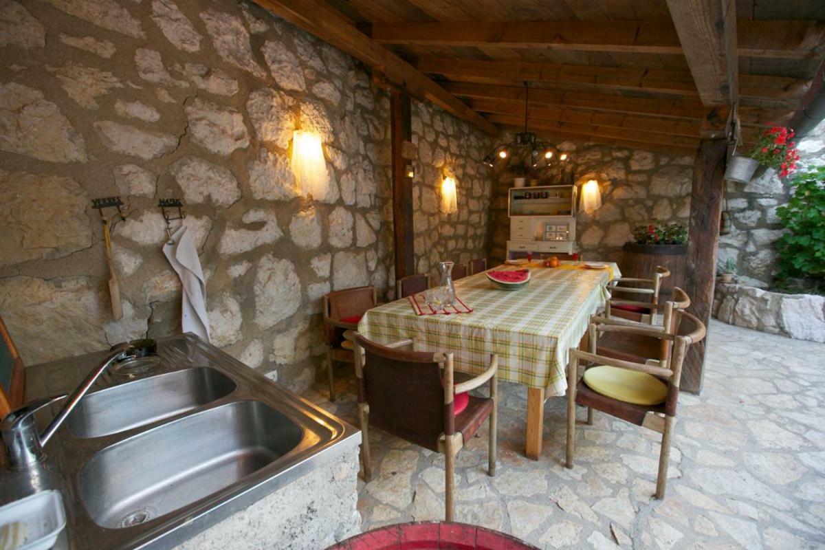 Abeona Mediterranean Villa Drivenik Eksteriør billede